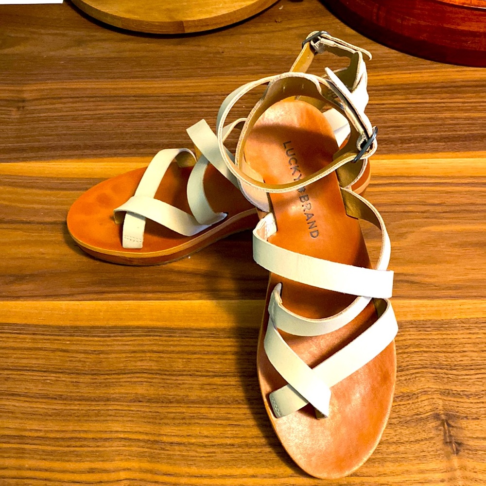 Lucky Brand Women's Cream Strappy Leather Sandals